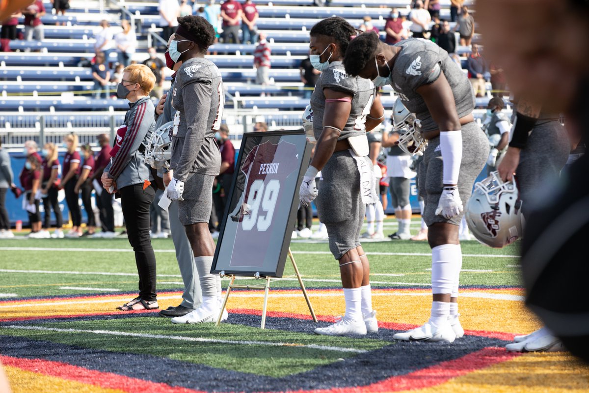 Gee-Gees Football tweet media