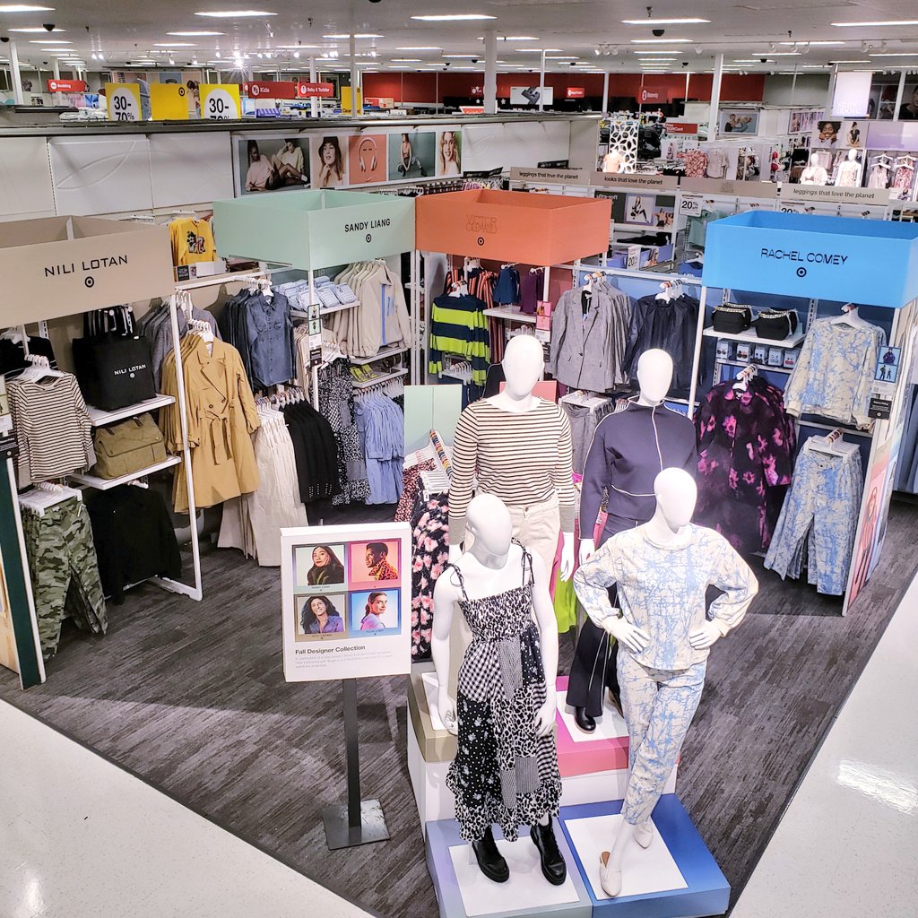 VM_Tre's tweet image. #Target #VMLStyle #T1051 Gandy #D354 🎯 Fall Fashion LTO(Limited Time Offer)📢....I'm so excited to see these designers partner with 🎯 &amp;amp; Offer a different style trend for everyone.
Classic✔,Cool✔,Trendy✔ &amp;amp; Feminine✔