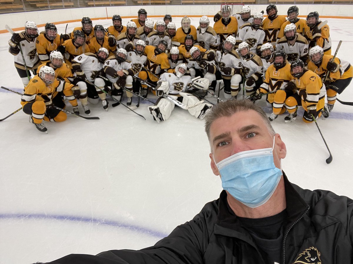 UM Bisons Women's Hockey tweet media