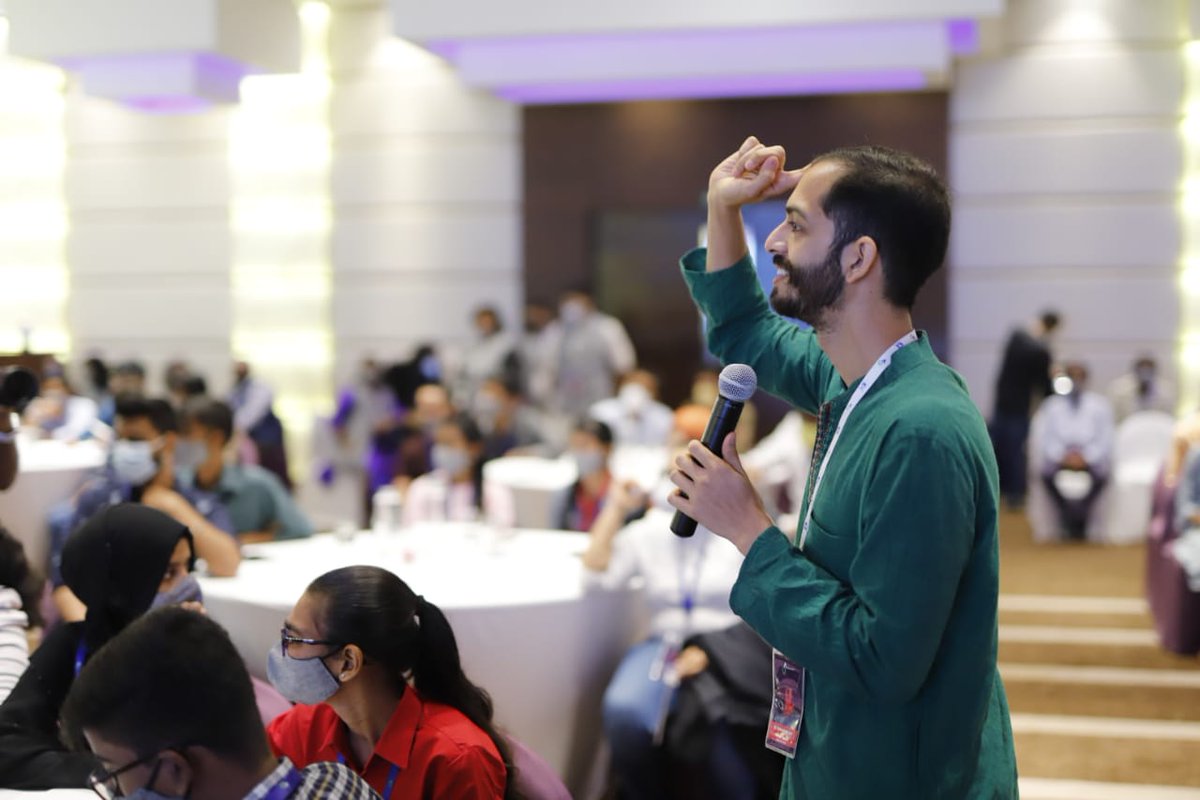 atriauniversity's tweet photo. Siddharth, Assistant Prof. Basic Science, went ahead with a fun and interactive ice-breaker! Hope you're having fun, we sure are! #icebreaker #day2 #beyonderconvergence #AtriaUniversity #AUaccelerate #learningtolearn #LiberalSciences #FoundingBatch
(1) https://t.co/LTCu2zOta9
