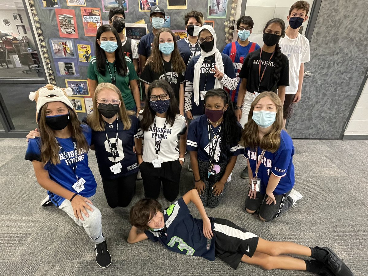Team Thursday- 
Hey looks like we got some BYU fans in the Cowboy ranks!!
Cougars and Cowboys, can’t get any better than THAT!!!! Fun showing spirit in <a href="/Bence_EDU/">Janelle Bence</a> &amp; @DigitalZruiz class!
#GoCougs #spiritweek #BetterTogether #nthctribe