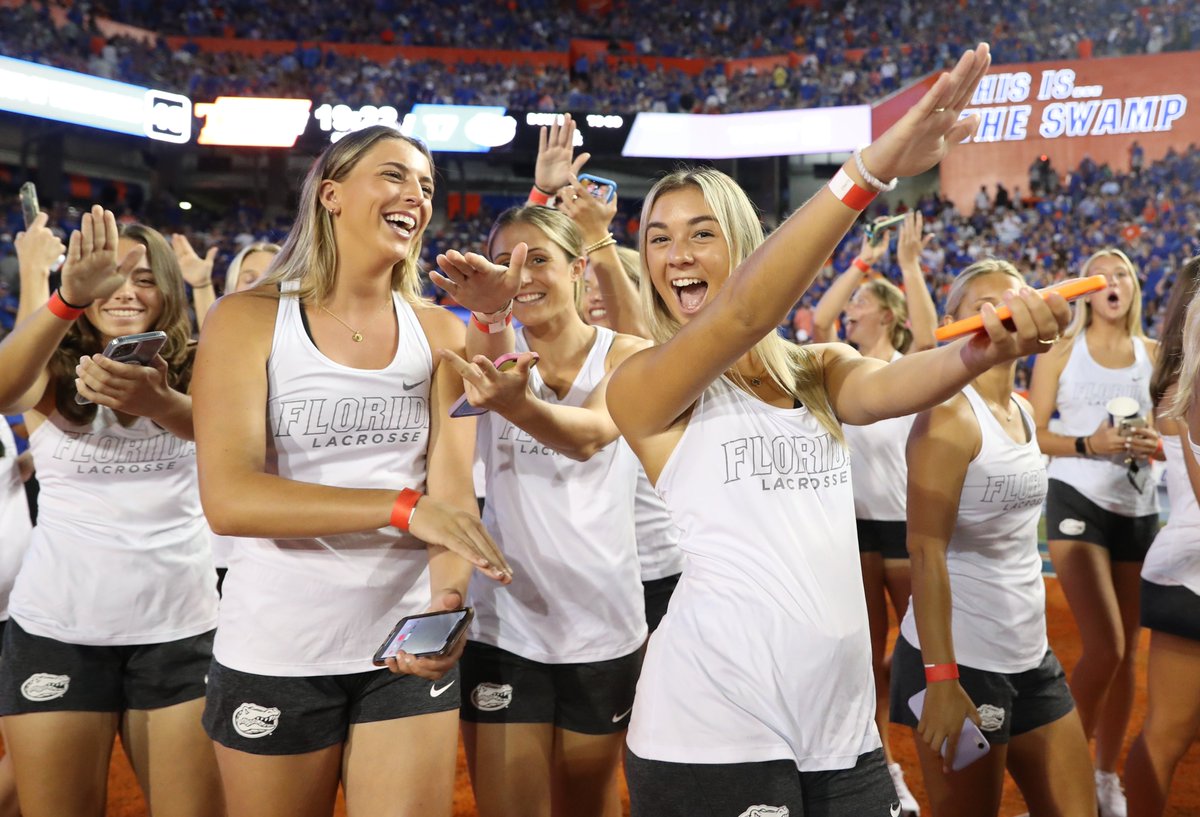 GatorsLAX's tweet photo. Celebrating the 2021 AAC Championship on the big stage 🤩

#FLax #GoGators https://t.co/acdJUGpI18