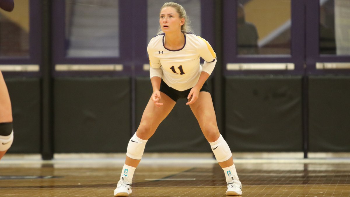 For the second night in a row, we won three straight sets after losing the first, and we are in first place in the Great Midwest South Division!

🔥 | goashlandeagles.com/news/2021/9/25…