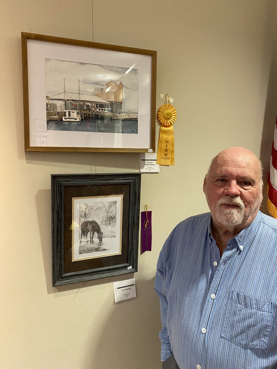 Serenasierra's tweet photo. Congratulations to 3 artists from Gallery 220 for winning an award at the Pass Christian Fall Art Show 2021.!
#gallery220bsl
#fallartshow2021
#art #paintings
#220mainstbaystlouisms
#passchristianms #pcaa #passchristianartassoc
 #herbwilley #barbarabrodtmann #vickilueb https://t.co/DFY5PrcsaF