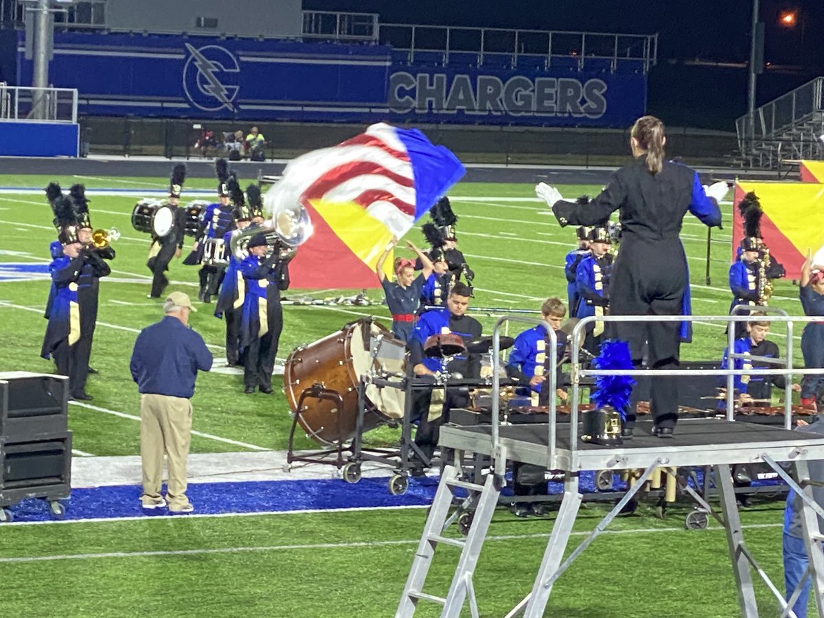 Brandi_IN's tweet photo. Fantastic show, East Noble Marching Knights! ⁦@EastNobleBands⁩ ⁦@ENobleSchCorp⁩ ⁦⁦@ENAsstAD⁩ https://t.co/R1V4LLf2W7