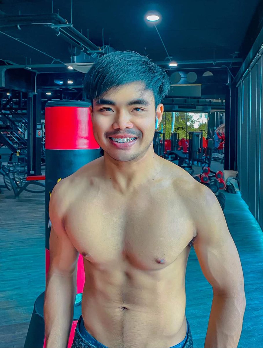 xkepgg's tweet photo. คนไม่มีแฟนทำอะไรก็ได้ https://t.co/oPjZmgrFSk