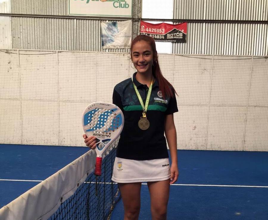 gustavovaldesok's tweet photo. Mis felicitaciones a la Selección Argentina de pádel campeona en la categoría sub 16 en el Mundial de Menores disputado en #Torreón, #México, que cuenta con una gran representante de #Corrientes: Eunice Gauna Badaró. El deporte local, ¡siempre arriba! 👏🏼 https://t.co/s0ejzu9xJl
