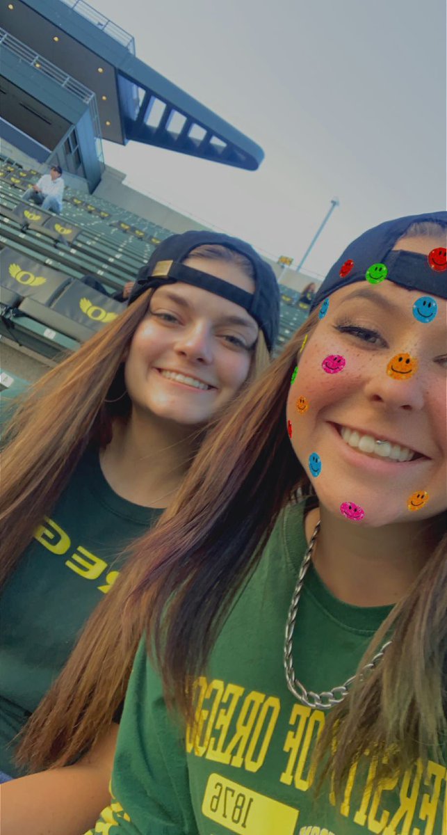 Offical_Jace's tweet photo. #GODUCKS https://t.co/w8iGp5VYHp