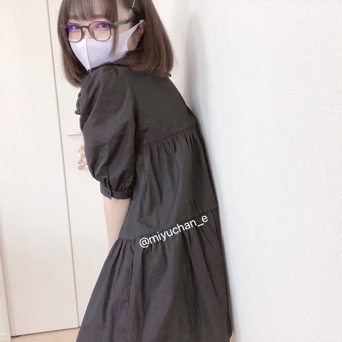 後ろと前 👗💞 https://t.co/z7JosWGXte