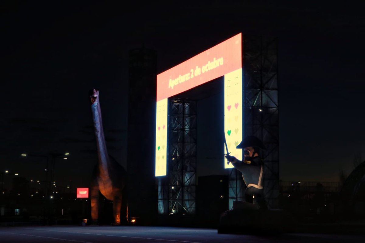 innovacionar's tweet photo. ¿Te enteraste? ¡Este sábado #VuelveTecnopolis! 
Los ministros @FilmusDaniel y Tristán Bauer visitaron el parque para revisar las instalaciones. 

🦖Te esperamos en nuestros espacios dedicados a la ciencia argentina, ¿vas a venir a recorrerlos? https://t.co/nTUPmuSUmP
