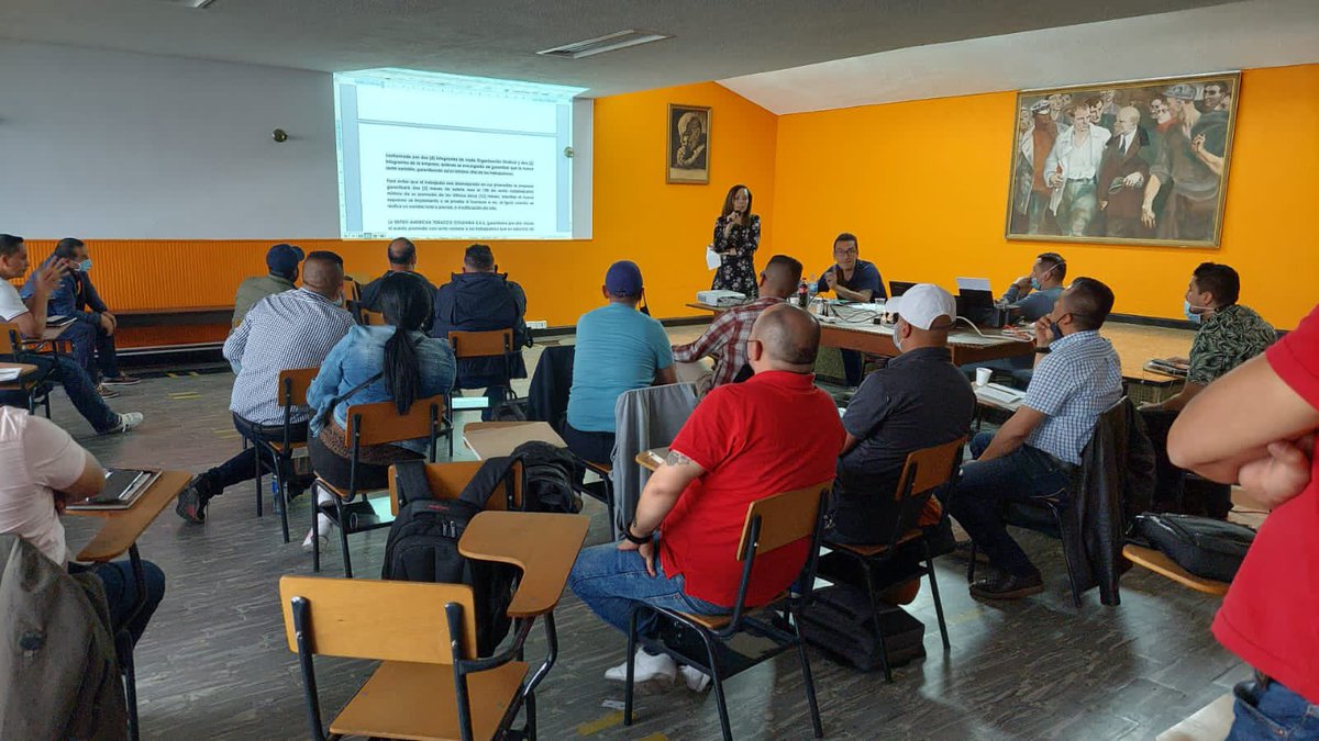 DISSANTI's tweet photo. Amando lo que hago 💪 Asamblea de delegados. #USITAB #SINTRAINTABACO #UNISINTRAINAGRO #SINTRABAT #SINTRAPROTABACOT #SINALBAT #SINTRAUBAT https://t.co/ibI54TiWjU