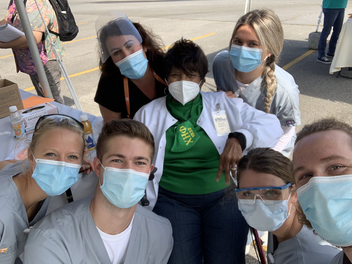 carrie_bailey's tweet photo. Absolutely love serving this community @AustinEastHS @utknursing #stillnogasstationchicken https://t.co/UzKRnjayY3
