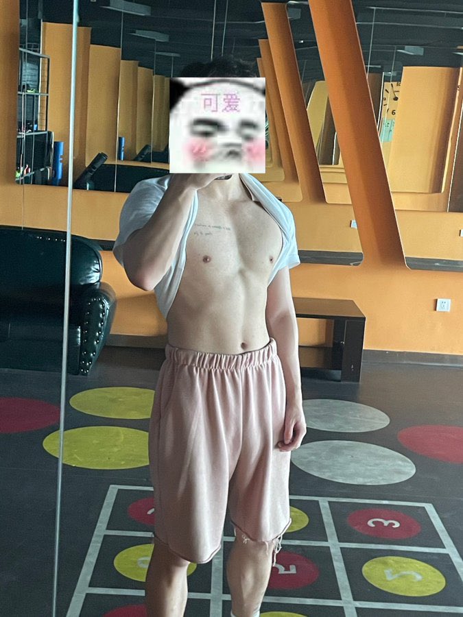 Yiya115's tweet photo. 来吗。 https://t.co/JxDVxGt6qA