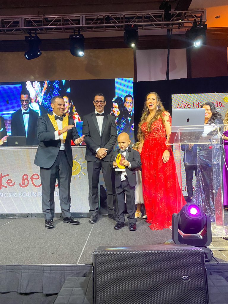 LiveLikeBella's tweet image. Proud to announce our award recipients for our 7th Annual Bella’s Ball! 
Bella Believers recipient, Leo Diaz &amp;amp; Love Like Rayna recipient, Alexander Romero. Some of the bravest &amp;amp; most compassionate children we know. They are our WHY🎗
#BellasBall2021