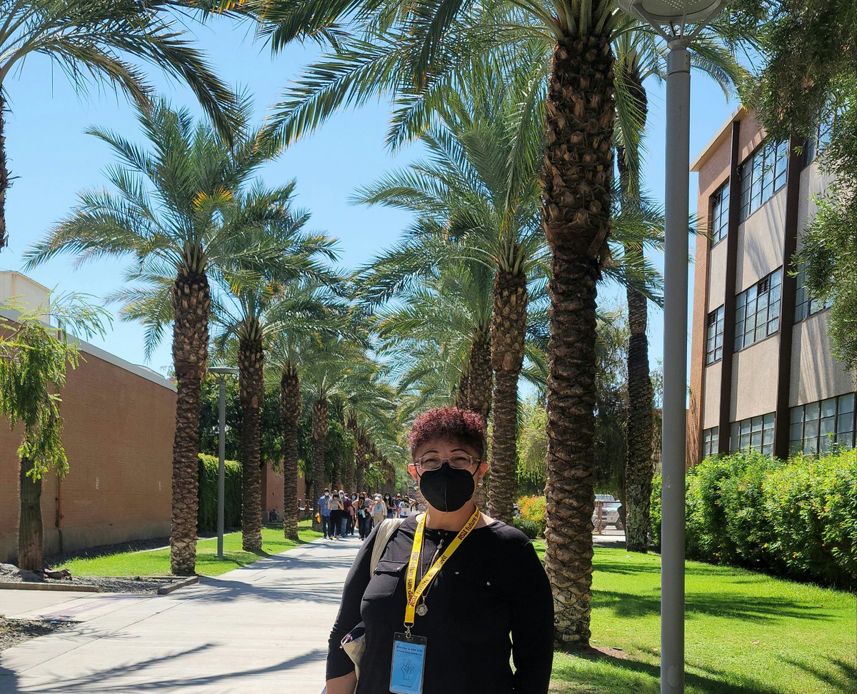 ArmysHdz's tweet photo. Thanks for the information, meet, programs, split into tracks,campus tour &amp; presentations.¡Gracias por esta increíble experiencia! @ASU #BarrettSummerScholars #BSS #Welcome #ASU2021 #HMDP #parents #Students #GoASUFam https://t.co/psm1Gp5Uo9