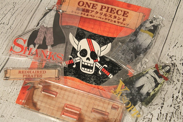 おすすめ】原画商品 ONE PIECE 海賊旗アクリルスタンド ・白ひげ