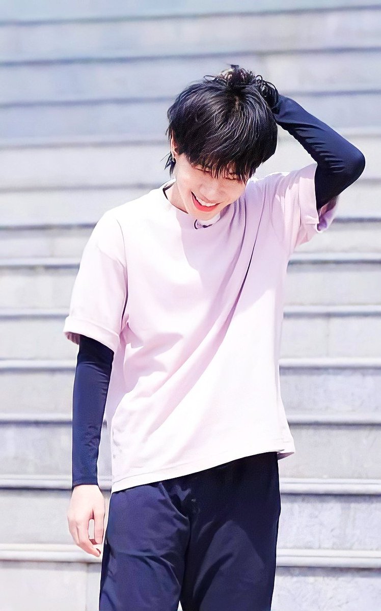QuAnh57322258's tweet photo. Bật chế độ hóng 20:30 tối nay nhá
#JACKxRunningMan
#RunningManVietNam
#JackJ97
@phuongtuan_j97 https://t.co/MSLkMAGJf5