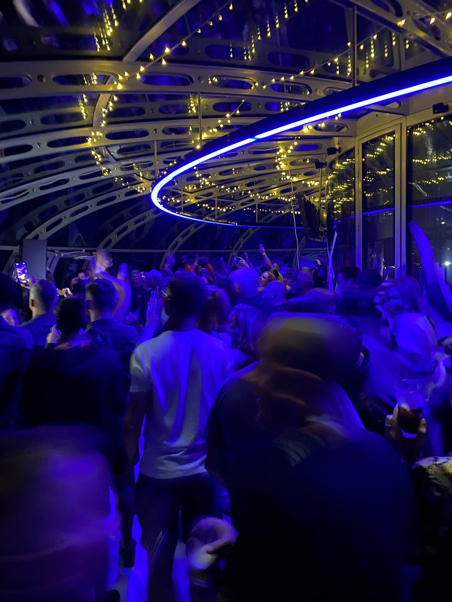 Recoverworld's tweet image. An absolute masterclass from @djrogersanchez   Fantastic set and an amazing vibe overlooking the city I love.  #bmc21