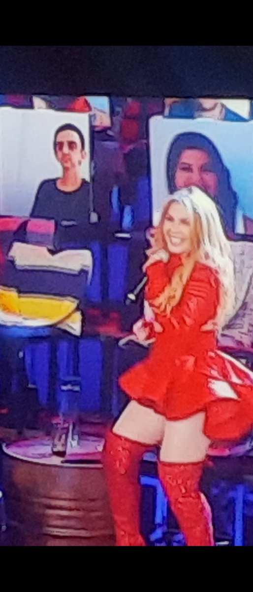 eder_joinville's tweet photo. Esse carinha aí me representa ouvindo @Joelma cantando no #altashoras https://t.co/ycRa6QT6M8
