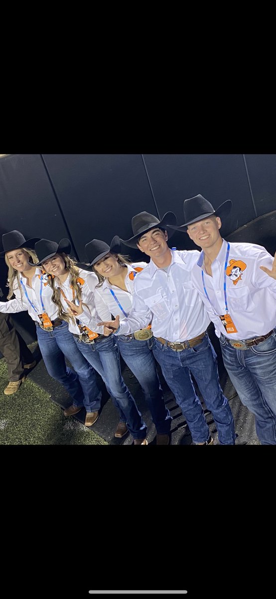 SanditeCherokee's tweet photo. OSU Spirit rider team ! #Gopokes https://t.co/KY9jB8tITb