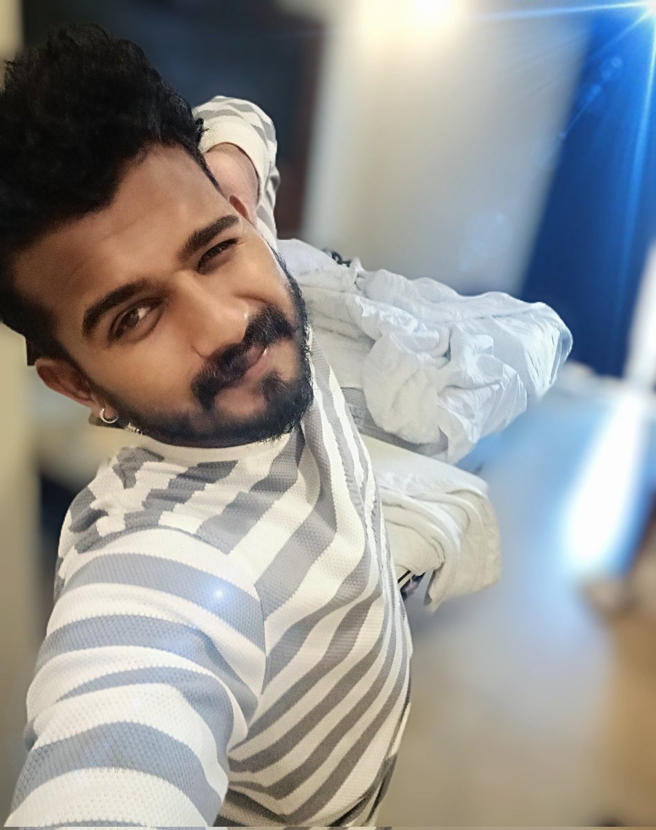 KURUMBAN tweet media