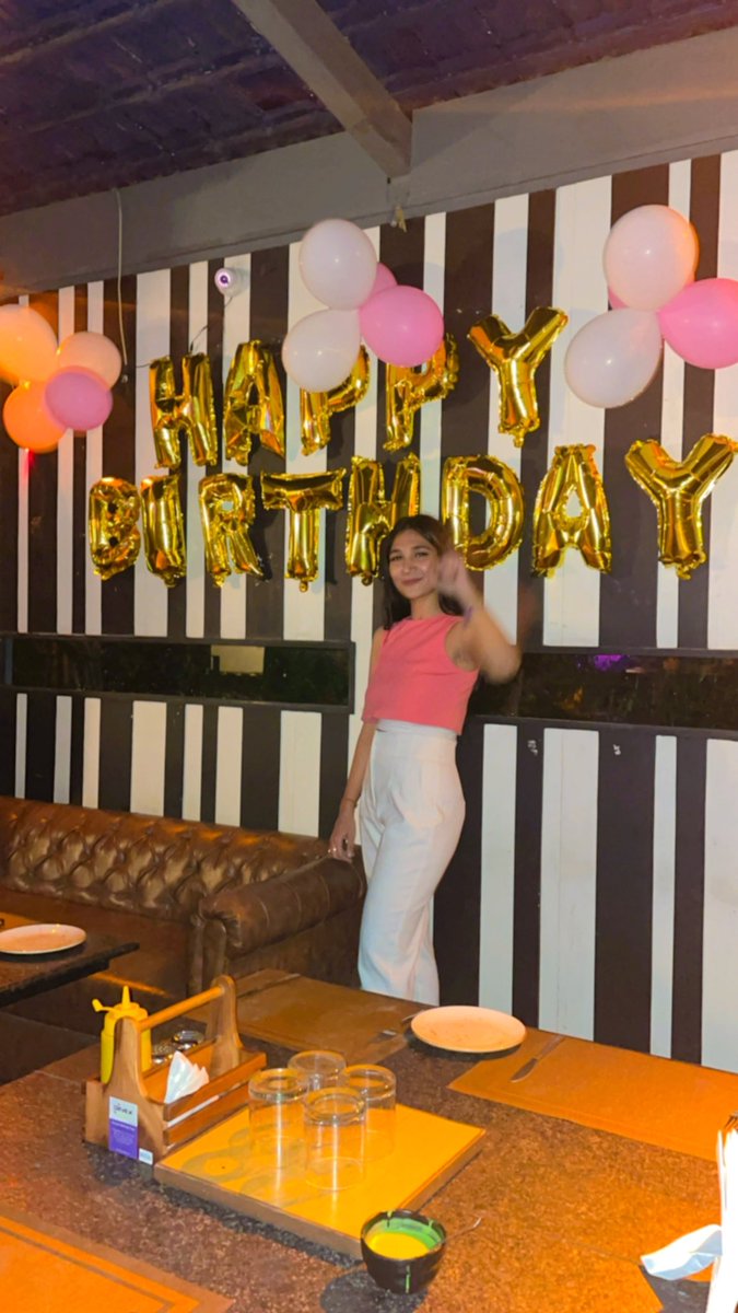 as_aaina's tweet photo. Blessed to see another year π§π»ββοΈβ¨
.
Outfit @zara
.
.
#nutritionscience_as #birthday #birthdaygirl #birthdaycake #birthdaywishes #birthdayparty #party #partywear #partydress #partyideas #slaying #slayingqueen #instagram #creators #creatorslane #creatorsforchange https://t.co/UpjhWuBebV