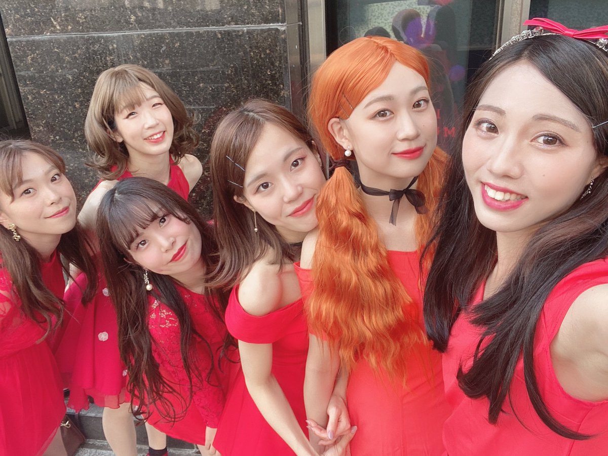 ri_cmb's tweet photo. 昨日はField Dayで
fromis_9のlove bombを
踊らせていただきましたが
いかがでしたか？🙇‍♂️❤️

出演者様に大拍手やし、
念願のプロミできて楽しかった🥺❤️

主催者のあきさんをはじめとするスタッフ様、HEELTURNさん、見てくださった皆様、本当にありがとうございました😭💗
#Fieldday https://t.co/5HsnQmXcaE