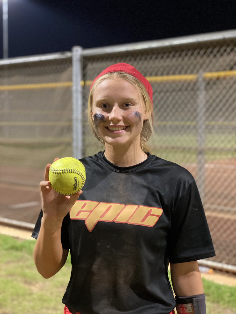 🔥2022 Alexa Almejo (Northeastern State University) hits a single HomeRun in game 2 today at the Texas Fusion Showcase🔥<a href="/Epic__SB/">Scotty Smith</a> <a href="/USSSAFastpitch/">USSSA Fastpitch</a> <a href="/TFLfastpitch/">Texas Fastpitch League</a>
