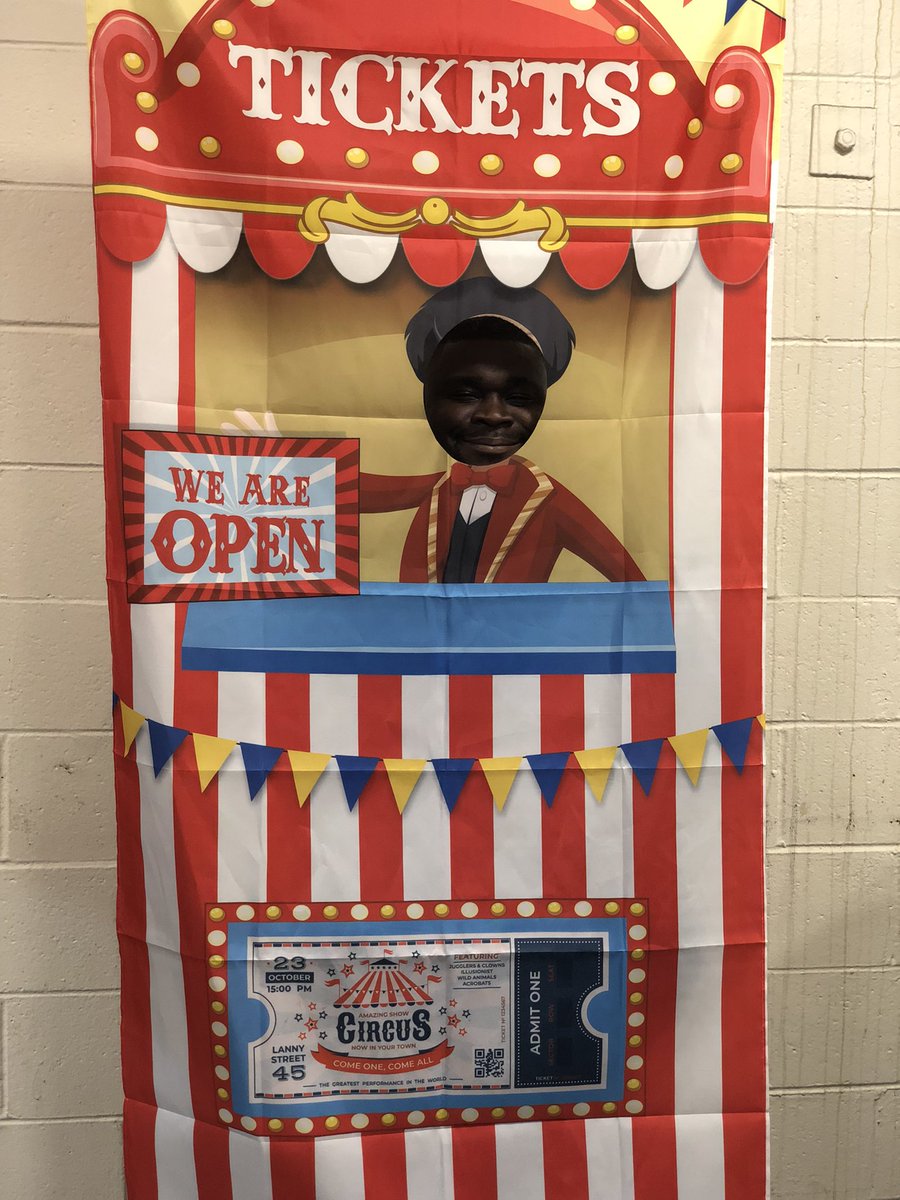 2665Asds's tweet photo. We had some fun at the Success Sharing Circus today! And enjoyed some yummy BBQ  @YeelayS @ChrisYoungHD  @BrendaKearney4 https://t.co/EybHlYobYc
