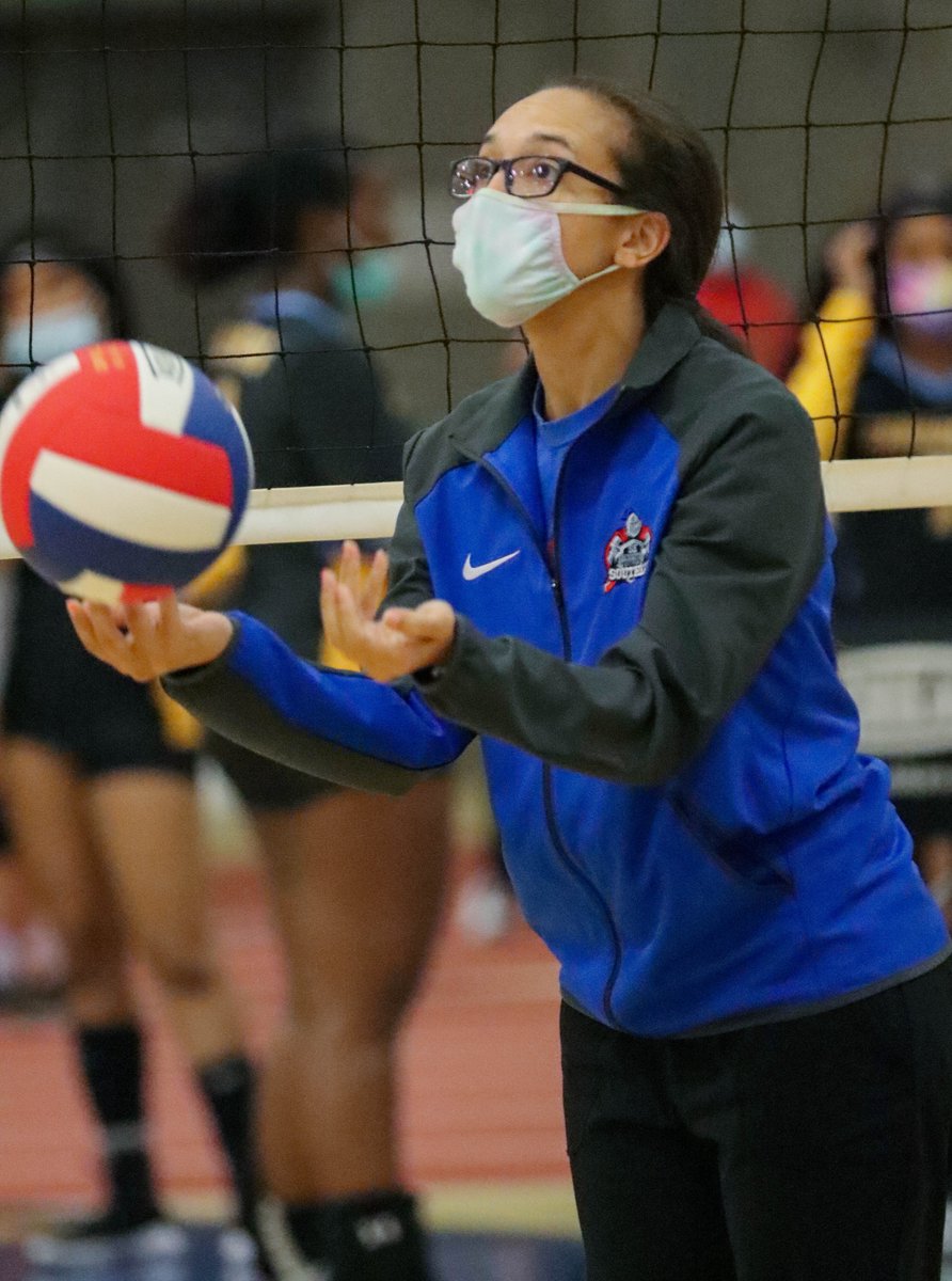 Renee Smith tweet media