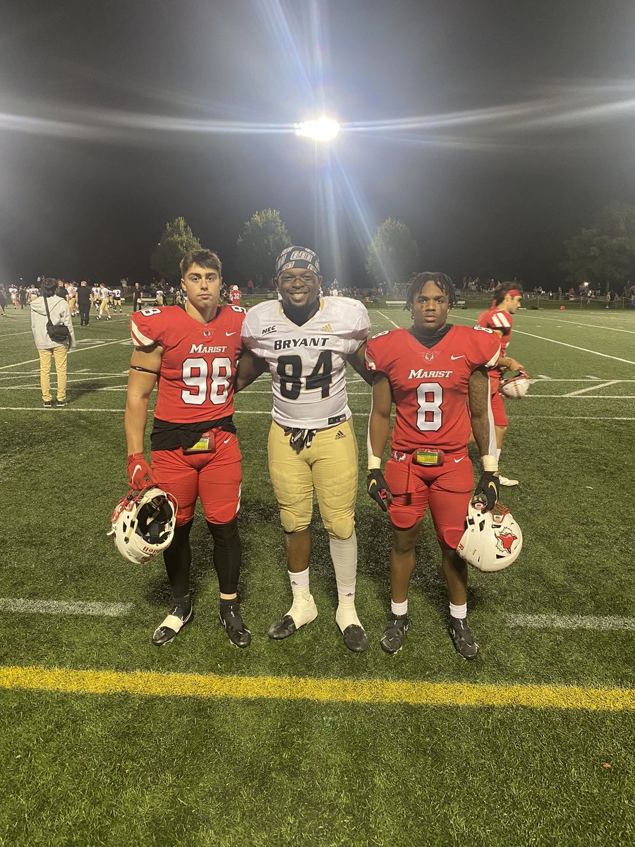 IAmRonThomas's tweet photo. @Kauderer_Miles @JEdmond_23 @Ron_Dbu6  proud of y’all man … https://t.co/4IgmhCnC62