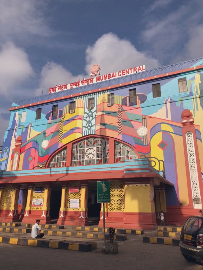 vijivenkatesh's tweet photo. It was at this train station that I alighted 47 years ago as a young bride to begin my life in Bombay . Today from here I will walk to The Max Foundation Office in Worli a journey many , many patients make every day. #maxathon https://t.co/OtePRLz65W