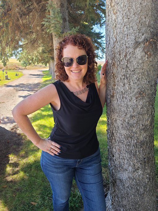 I'm having a wonderful time with family in Idaho. https://t.co/ksHqdntwKo