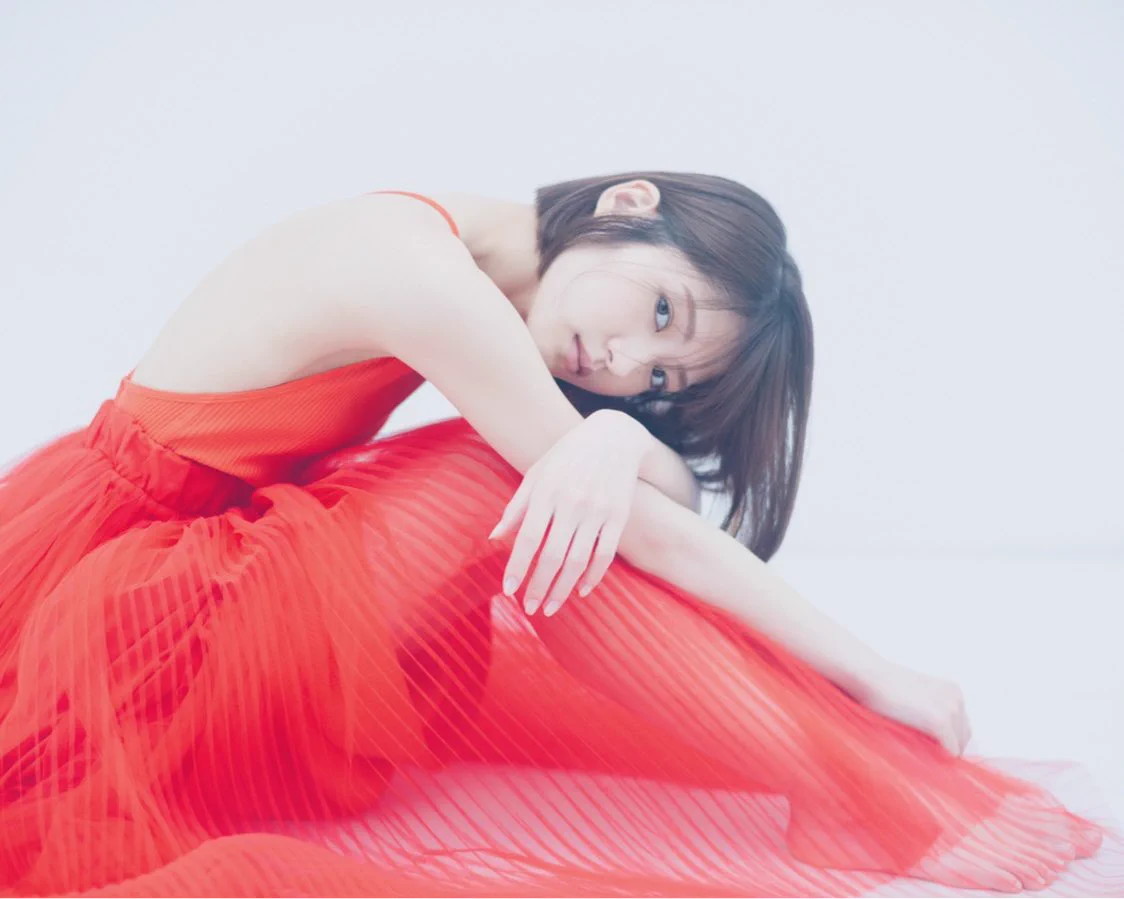 若月佑美写真集 アンド チョコレート」9月8日発売！【公式