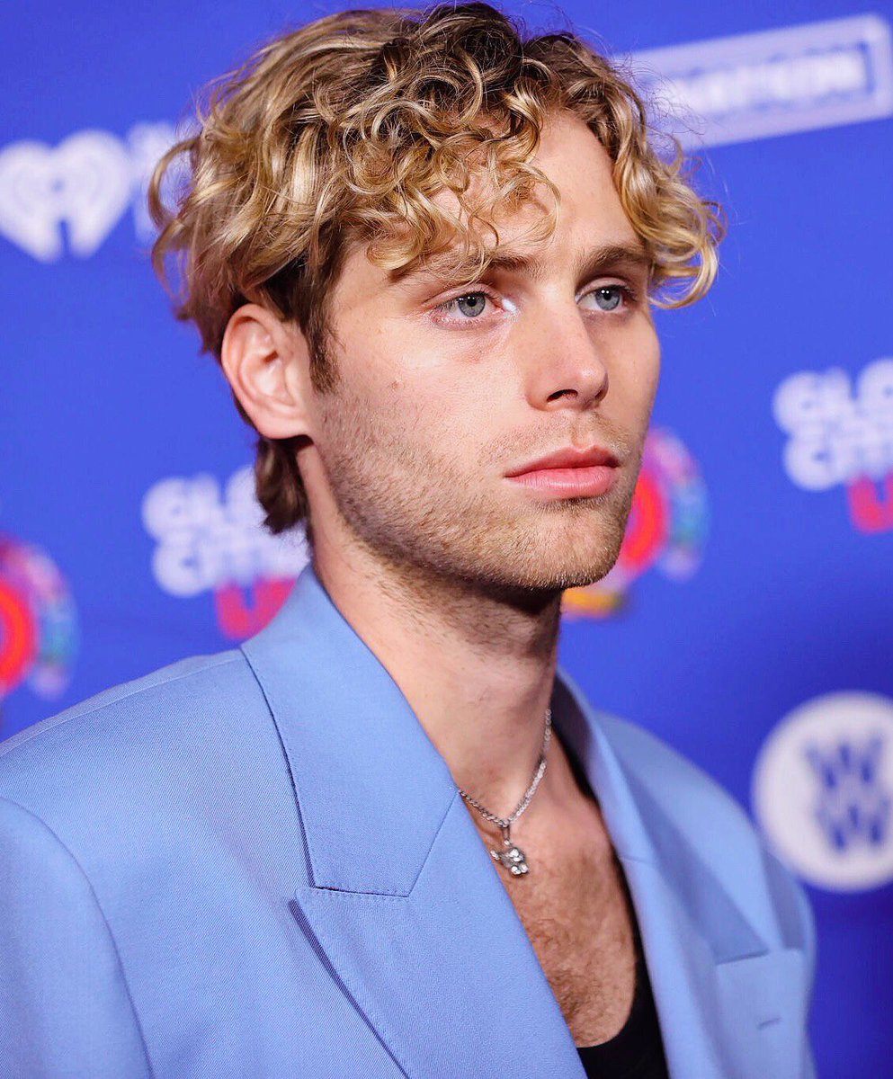 bestofsos's tweet photo. i’m speechless. https://t.co/KitkuXfHTe