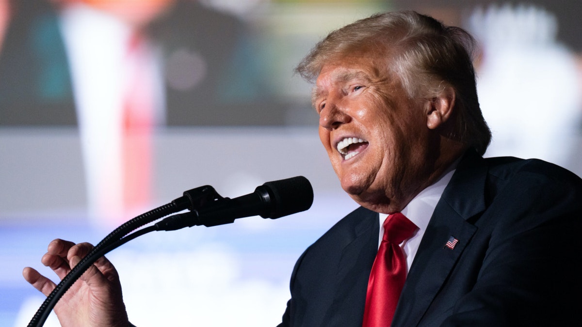 Trump: Democrat Stacey Abrams ‘Might Very Well Be Better’ As Georgia Governor Than Brian Kemp dlvr.it/S8LgCQ