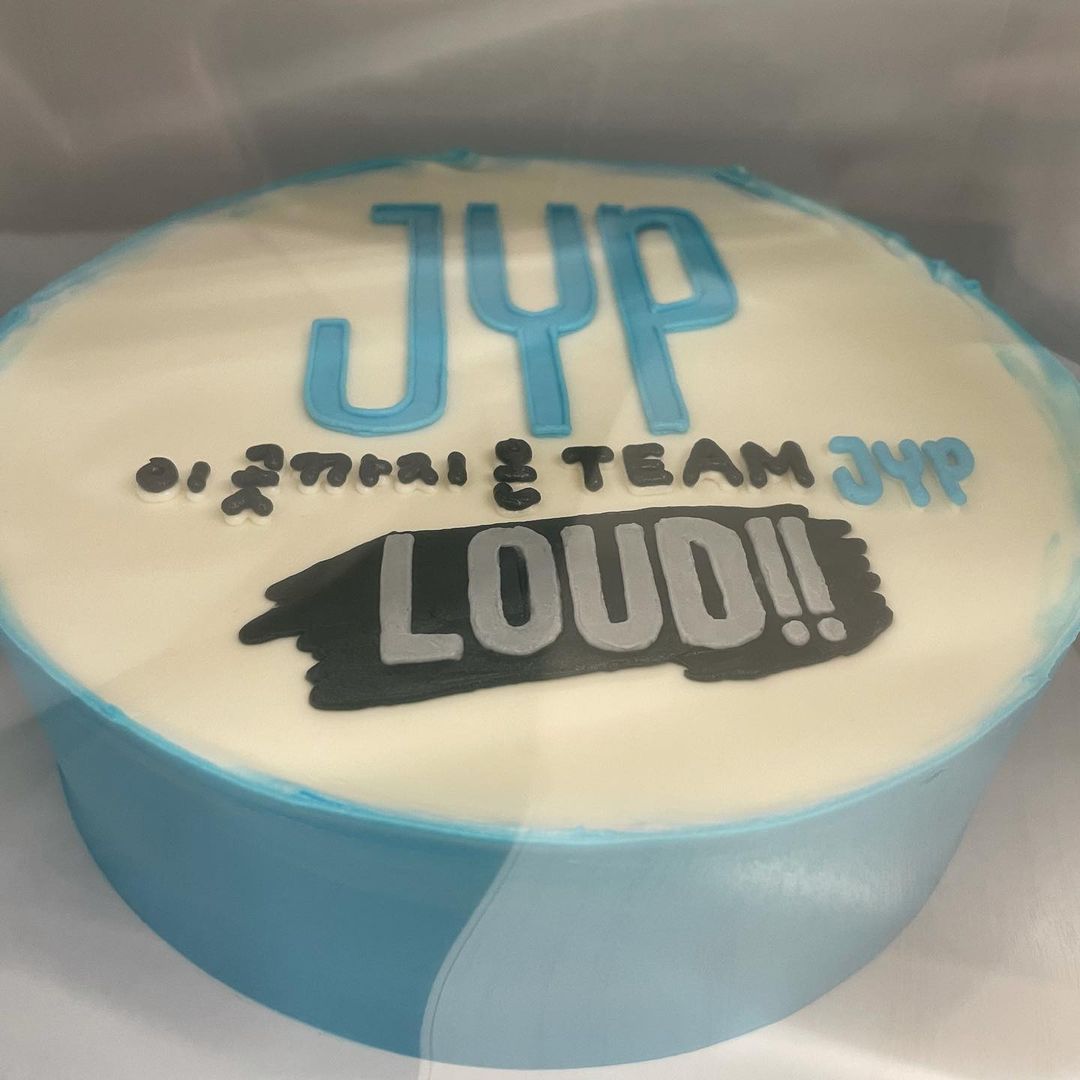 Keiju_noona's tweet photo. #LOUD #라우드 #JYPSY #JYP_LOUD #JYP #jyploud #PSY #PNATIONLOUD #Boysbeloud https://t.co/XZh7hT7kHW