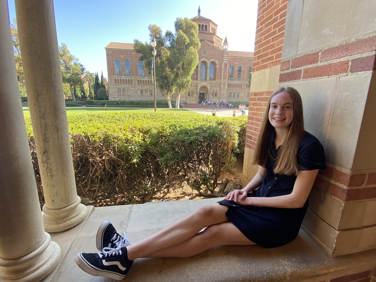 LisaSeguraTeach's tweet photo. Happy National Daughter’s Day Avery @avery_segura ! It’s been such a joy watching you develop into a strong, confident, talented young woman with a heart of gold. 💛You make us smile daily, and we are so lucky that you are ours! https://t.co/P5NJULU8O3