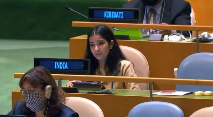 alochak_manoj's tweet photo. IFS is ♥️
Voice of 130 cr people .
#sneha_dubey
#UNGA #AnjanaOmKashyap https://t.co/z0iSoSNSUv