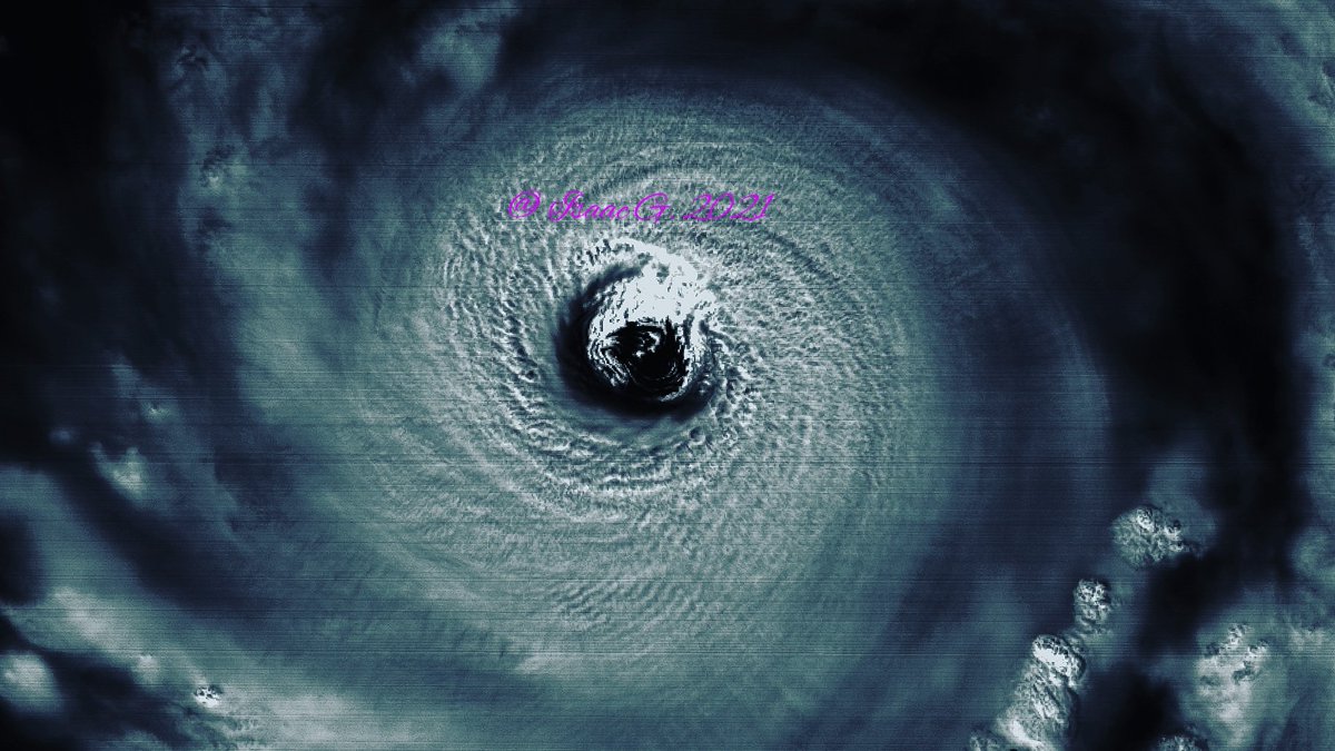 Storm_Chaser_75's tweet photo. On the other side of the world, we have a recently upgraded Category 5 #SuperTyphoonMindulle in the Western Pacific packing 140kt (160MPH) winds.
Unfortunately, #Mindulle could potentially pose a threat to #Japan in a few days. https://t.co/rug8EAByYu