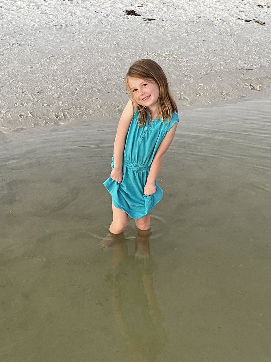 GabeBock's tweet photo. Happy National Daughter’s Day! I’m constantly blown away by the these two wonderful little ladies! #Ella #Everley #nationaldaughtersday https://t.co/7DnNPOd52u