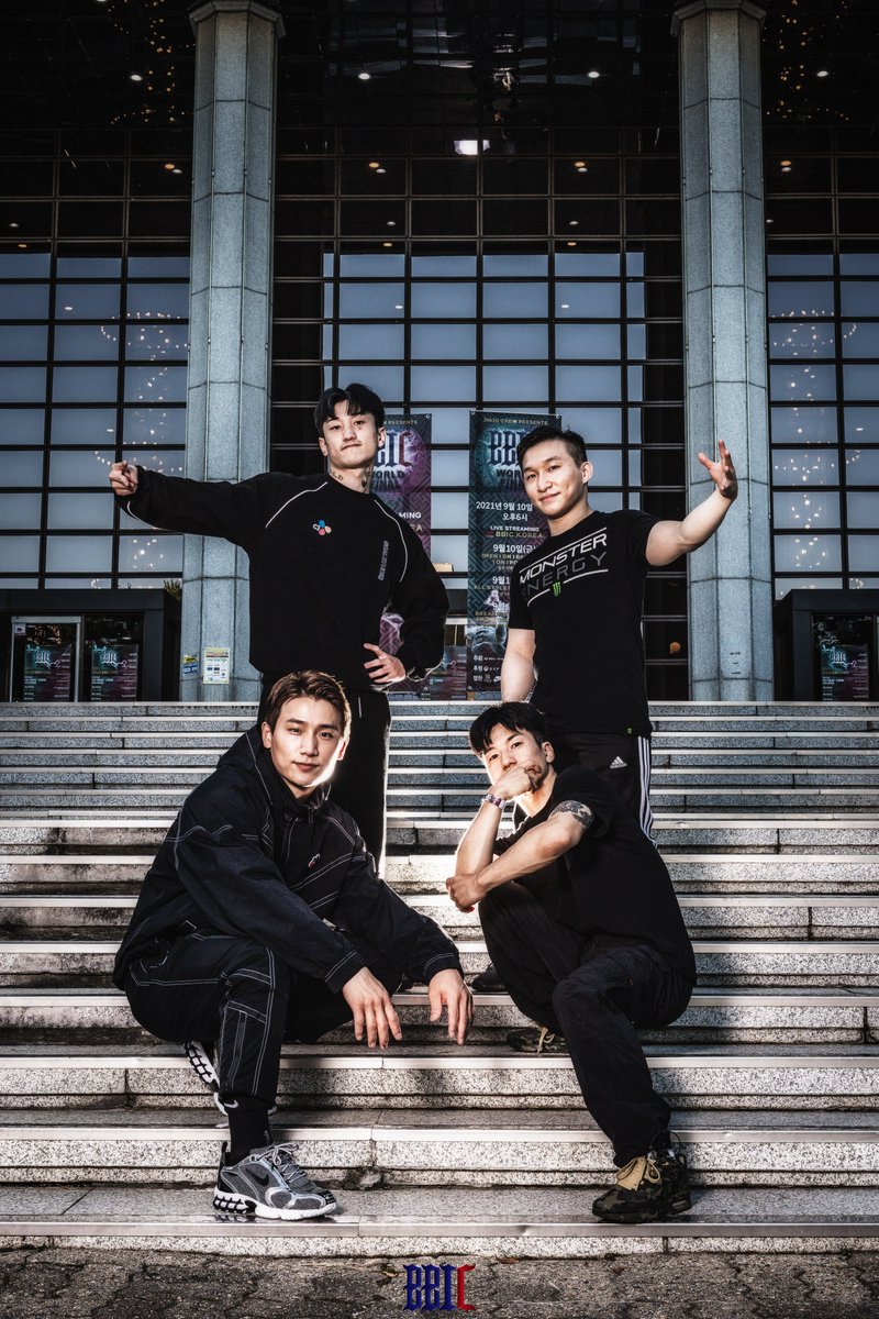 pocketkim's tweet photo. 서울스킬즈
(Seoul Skillz)
#BboyShortyforce #BboyKill #BboyZooty Bboy Pocket
2021 BBIC KOREA 우승팀
(2021 BBIC KOREA Winner)
Photo By. Son Star
#MonsterEnergy #MonsterMusic #BreakFreeWorldwide https://t.co/VHUFDLEpPc