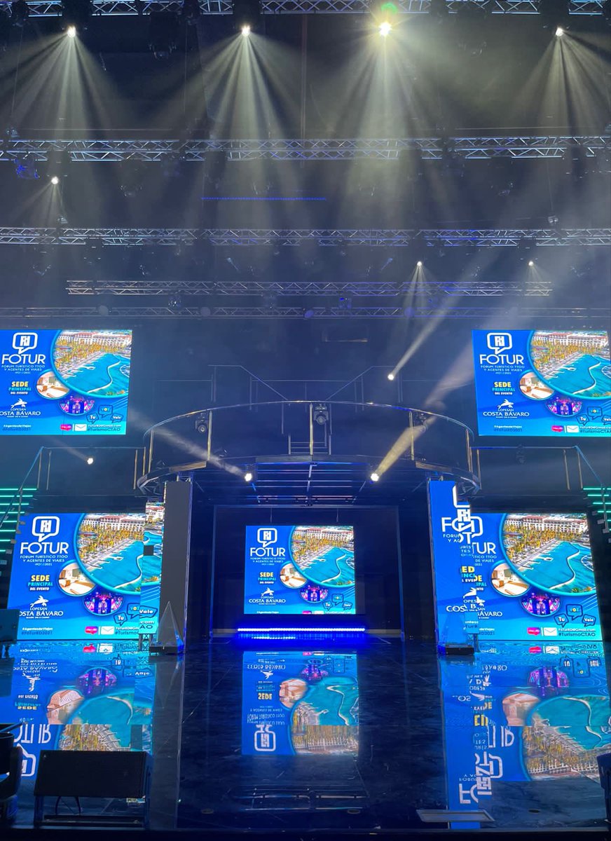 FoTurRD's tweet photo. Gran escenario #Fotur2021 desde el hotel @Lopesan Costa Bavaro, un evento que reúne a los #TTOO y #AgentesdeViajes https://t.co/mZOO299n1O