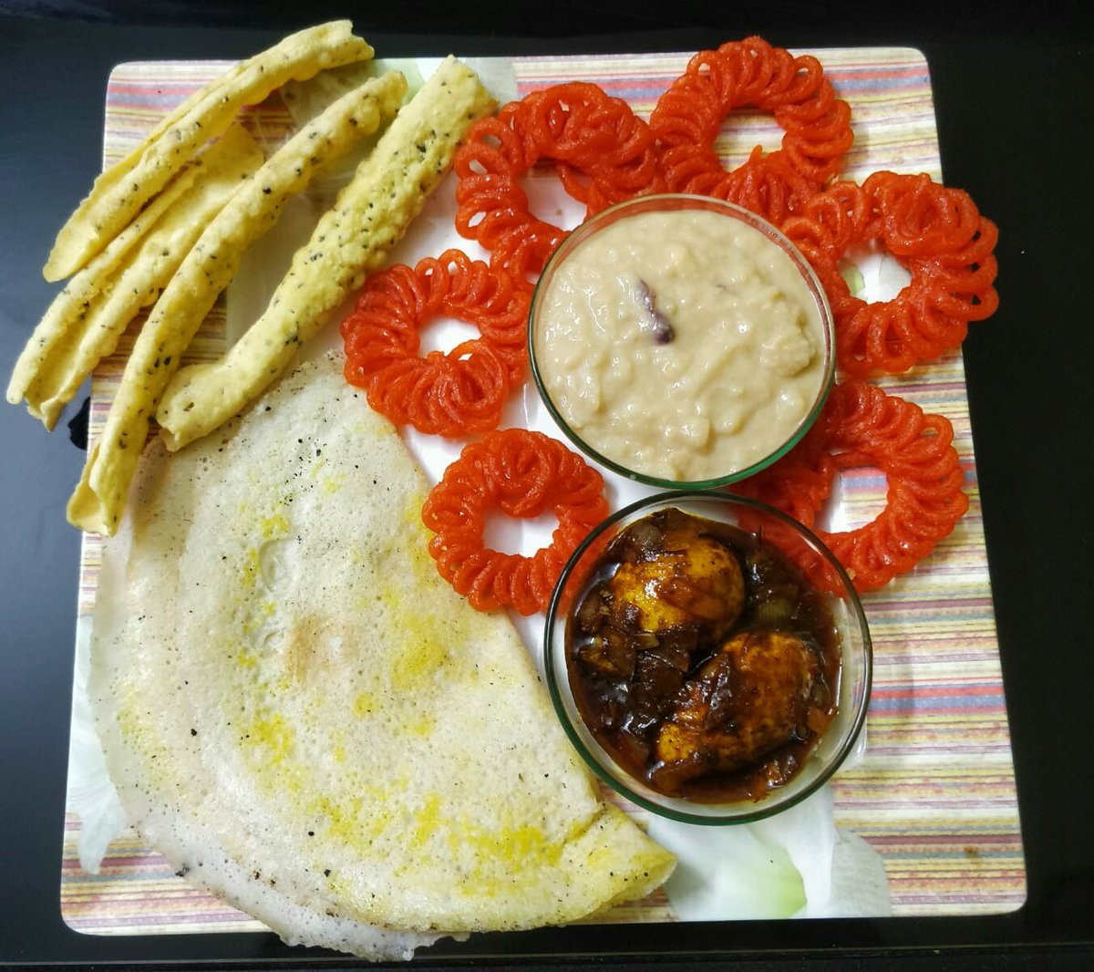 Sunday Breakfast Platter😊😊
#breakfastplatter #foodie #foodtweeter #foodworld #sambalpur #odisha