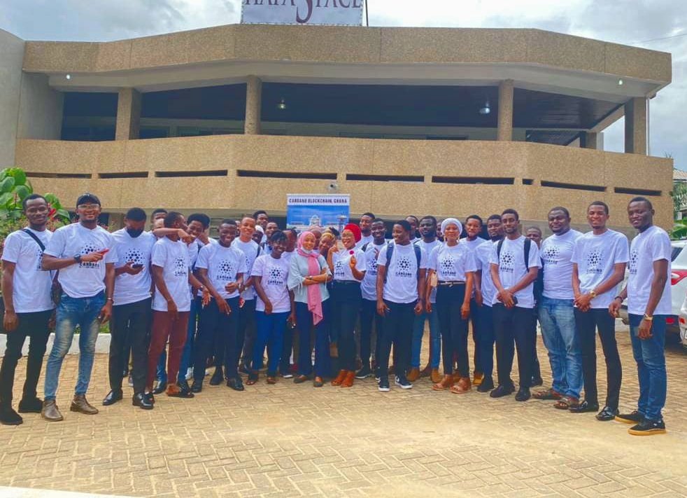At the #CardanoSummit2021 in Ghana,I made a  presentation to my audience on the History,Motivation &amp; uniqueness of Cardano, &amp; the opportunities for us in Africa..etc Thanks <a href="/IOHK_Charles/">Charles Hoskinson</a> for the plans for Africa 😊 , <a href="/wadalliance/">Backup</a> , <a href="/CardanoStiftung/">Cardano Foundation</a> , <a href="/Cardano/">Cardano Community</a> ,<a href="/shwetachauhan/">Shweta🧱kBLOCKs</a>😊
