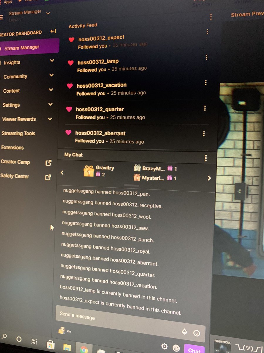nuggetssgangttv's tweet photo. Omg @Twitch WTF IS THIS?? it doesn’t end 😵‍💫😵‍💫😵‍💫 https://t.co/sMIZPJ6uLW