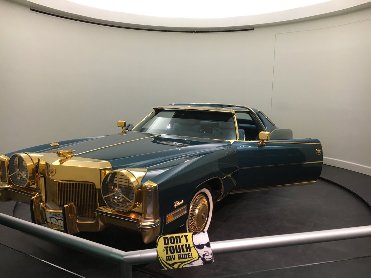 ⁦<a href="/RobertElms/">Robert Elms</a>⁩ here’s the car!