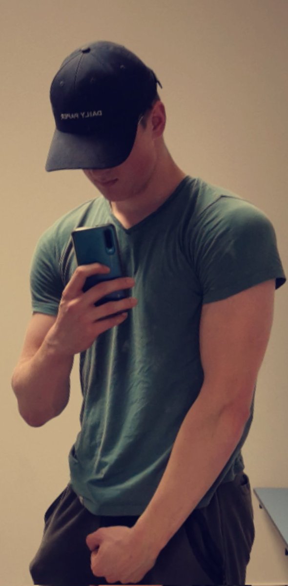 Stathead13's tweet image. Went to the gym and didn't find any Pokemons.