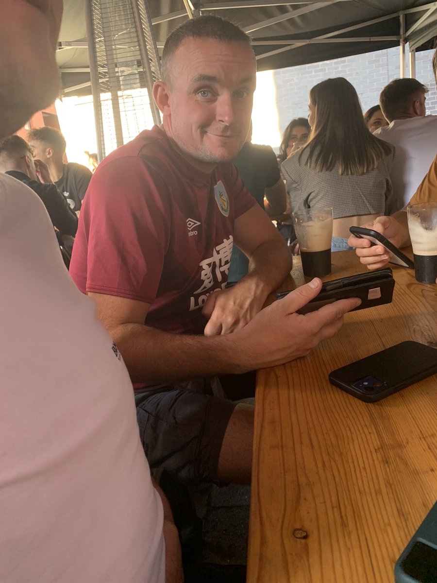 mozzer2704's tweet photo. Fuck me I’m rougher than Beany wearing a Burnley training top for Courteeners gig. https://t.co/AE1txMW9Fk