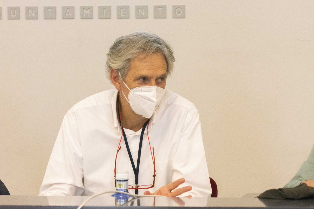 aedcoro's tweet photo. “Desde el IMC hemos programado actividades desde junio de 2020 -con un parón en noviembre-, y no hemos tenido conocimiento de ningún brote producido en alguna actividad cultural”
Ignacio González, coordinador cultural del @IMCBURGOS
#Recomenzando | III Feria #DECORÖ https://t.co/FiY0IRuyOB